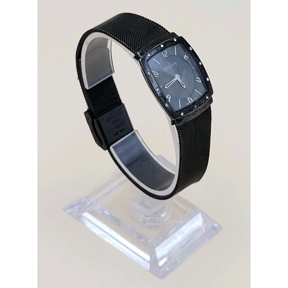 Skagen Denmark Diamond Dial Ladies Black Tone Stainless Steel Vtg